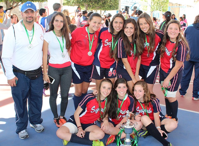 的表现一直 的表现一直